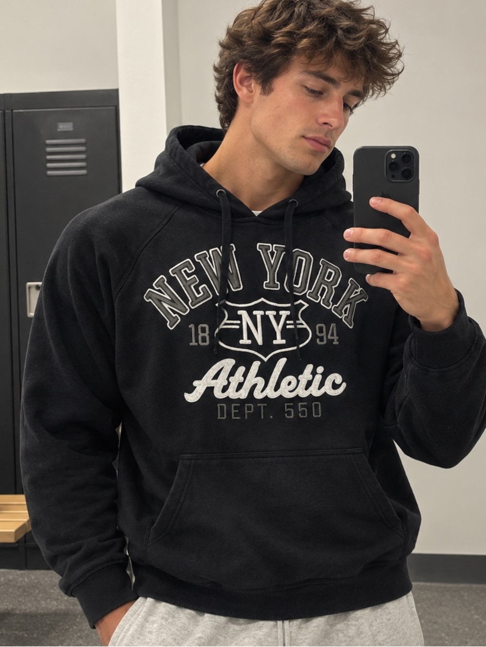Old Navy Black “New York Athletic” Hoodie – Size XXL
